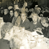 http://digitalcollections.jasc-chicago.org/TEMPfiles/RG10_b2_f31_039_Lo_NewYearsParty1973.jpg
