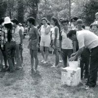 https://digitalcollections.jasc-chicago.org/TEMPfiles/RG10_b3_f01_025_Lo_AnnualPicnic1973.jpg