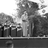 http://digitalcollections.jasc-chicago.org/TEMPfiles/1999.002_Teiju_1.22e.jpg