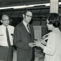 http://digitalcollections.jasc-chicago.org/TEMPfiles/RG10_b2_f09_022_Lo_Workshop1972_Front.jpg