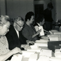 https://digitalcollections.jasc-chicago.org/TEMPfiles/RG10_b3_f05_004_Lo_VolunteerMailers1973_Front.jpg