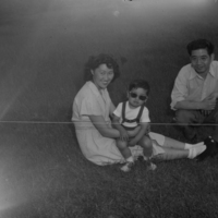 http://digitalcollections.jasc-chicago.org/TEMPfiles/1999.002_Picnic1_1.7d.jpg