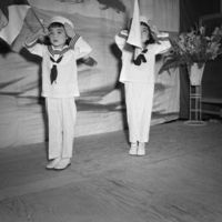 http://digitalcollections.jasc-chicago.org/TEMPfiles/1999.002_Obon_1.15c.jpg